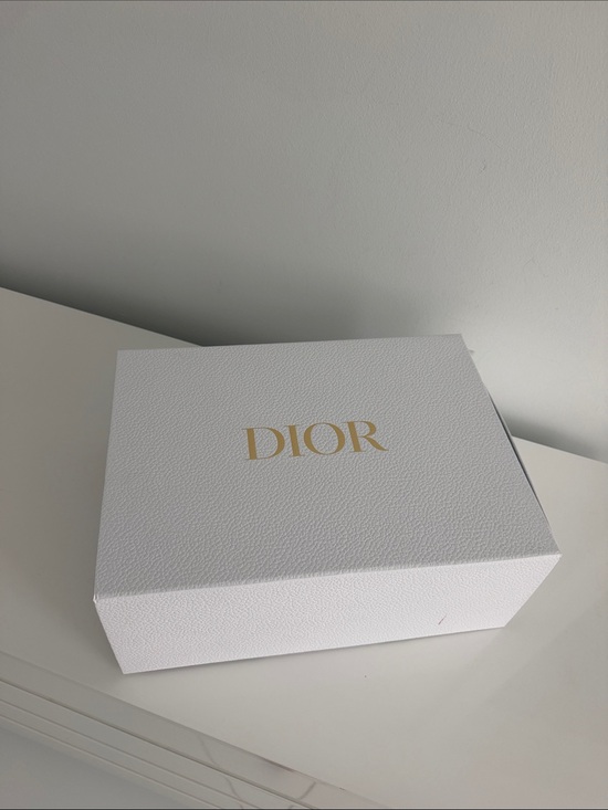 Dior Other - Dior White Box with Gold Logo